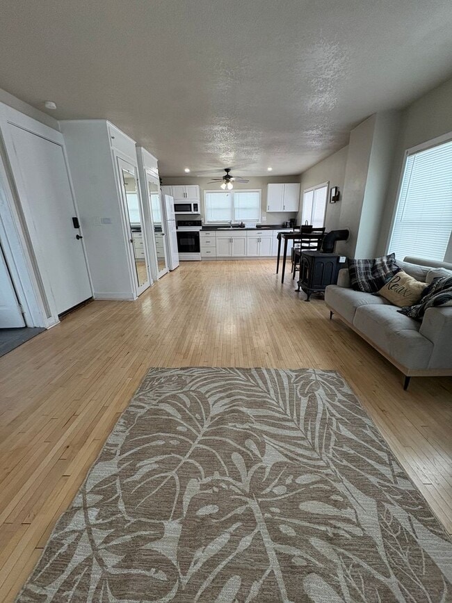 property at 301 Kilbourn Ave