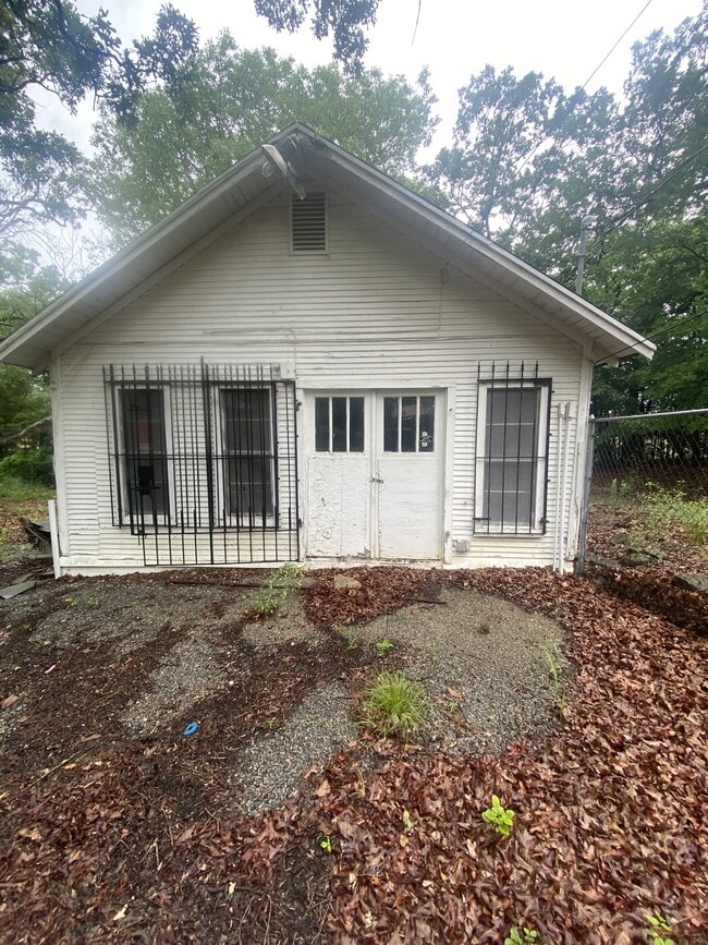 property at 3126 W Morton St