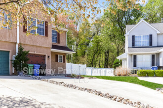 51 Meadow Ct in Sewell, NJ - Foto de edificio - Building Photo