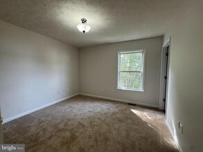 4110 England Town Rd in Fredericksburg, VA - Building Photo - Building Photo