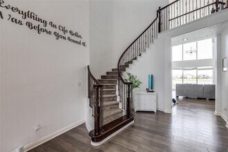 8 Cypress Point Ct in Manvel, TX - Building Photo - Building Photo