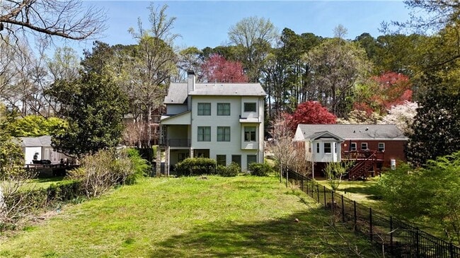 1742 Helen Dr NE in Atlanta, GA - Building Photo - Building Photo