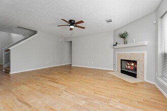 15318 Redbud Berry Way in Cypress, TX - Building Photo - Building Photo