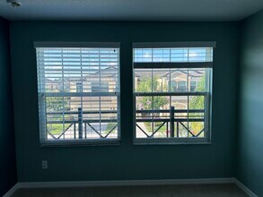 9119 Carolina Wren Dr in Tampa, FL - Building Photo - Building Photo