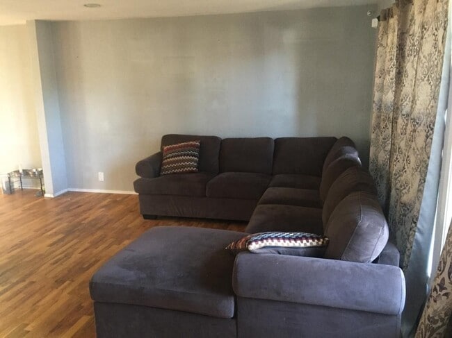 2308 Maple Ln in Steilacoom, WA - Building Photo - Building Photo