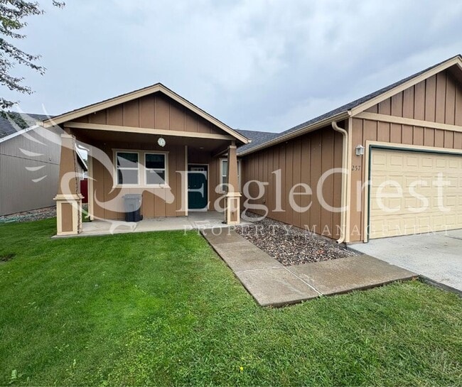 property at 257 NW Laurella Ln