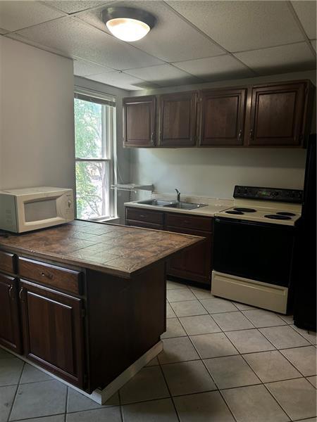 180 Oneida St in Pittsburgh, PA - Building Photo - Building Photo