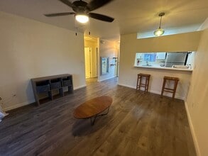 60 Waipaa Ln in Wailuku, HI - Building Photo - Building Photo