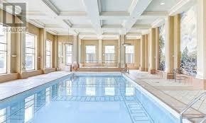 1 Lee Centre Dr in Toronto, ON - Building Photo - Building Photo