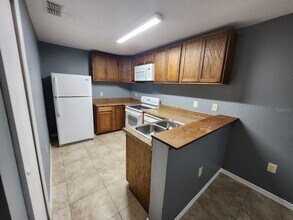 715 Lake Marion Golf Resort in Poinciana, FL - Foto de edificio - Building Photo