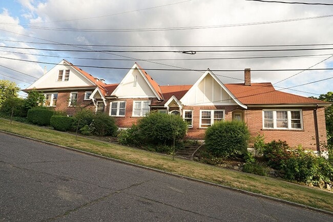 property at 111-115 Eastlake Ave E