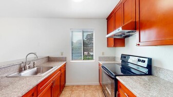 3430 Laguna Ave, Unit B Apartamentos