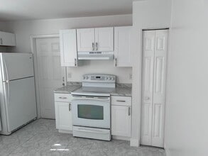 662 Marot St in Orlando, FL - Building Photo - Building Photo