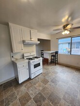 1350-1354 La Palma St in San Diego, CA - Foto de edificio - Building Photo