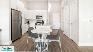 3060 Southcreek Blvd in Orlando, FL - Building Photo - Building Photo