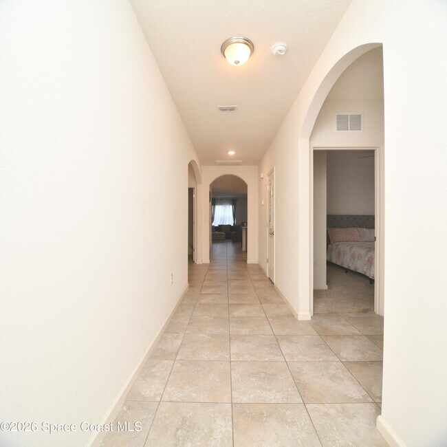 439 Gancedo St SW in Palm Bay, FL - Building Photo - Building Photo