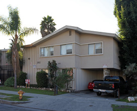 3843-3849 Gibraltar Ave in Los Angeles, CA - Foto de edificio - Building Photo