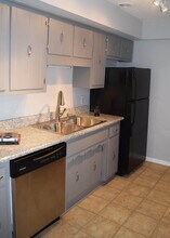 951 Bresslyn Rd, Unit 951 in Nashville, TN - Building Photo - Building Photo