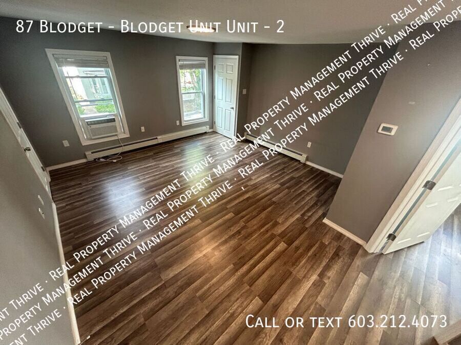 87 Blodget St in Manchester, NH - Building Photo