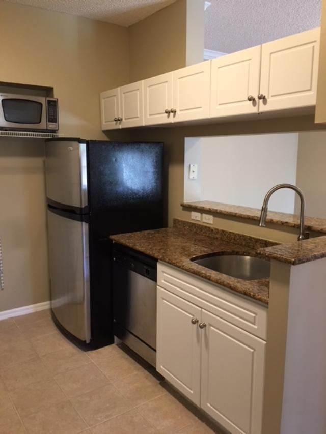 2404 Tuscany Way in Boynton Beach, FL - Building Photo - Building Photo