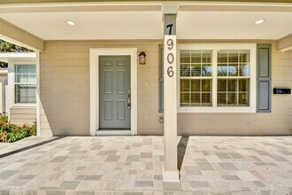 7906 Hammerly Blvd in Houston, TX - Building Photo - Building Photo