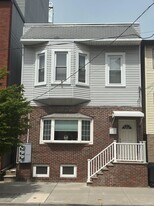 265 Cambridge Ave in Jersey City, NJ - Building Photo