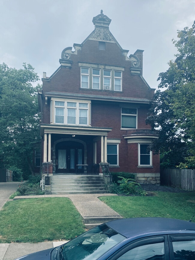 3514 Telford St, Unit 4 in Cincinnati, OH - Building Photo - Building Photo