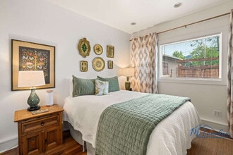 129 Ohio St in Ashland, OR - Building Photo - Building Photo