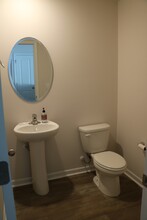 901 Riverstone Dr in Greenville, NC - Building Photo - Building Photo