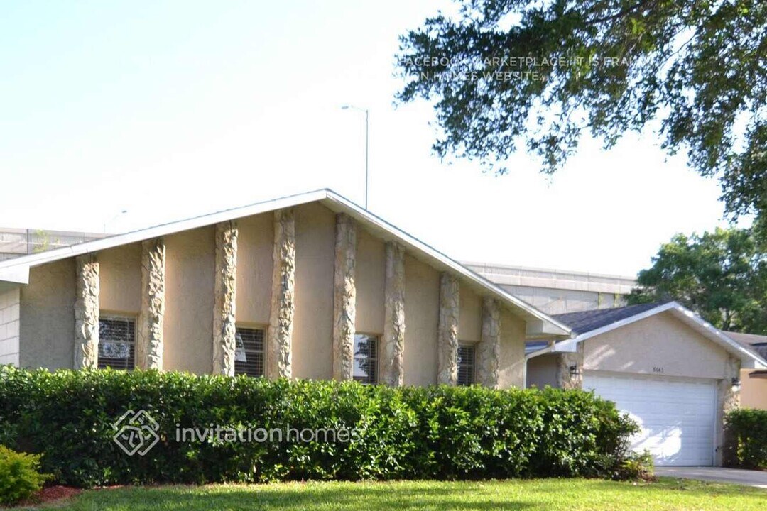 8643 Tarragon Dr in Orlando, FL - Building Photo