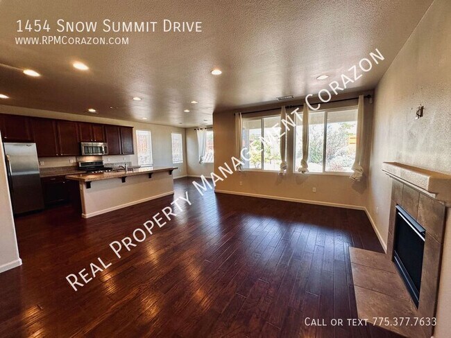 1454 Snow Summit Dr in Reno, NV - Building Photo - Building Photo