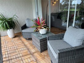 740 Augusta Blvd in Naples, FL - Building Photo