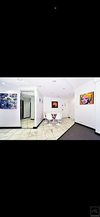E 47 st in New York, NY - Building Photo