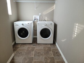 6146 Finglas Dr in Colorado Springs, CO - Building Photo - Building Photo