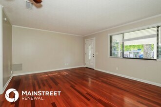 1706 Grove Park Dr in Orange Park, FL - Building Photo - Building Photo