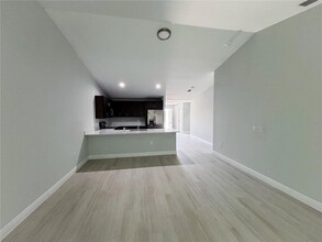 2088 Fernwood St in Port Charlotte, FL - Building Photo - Building Photo