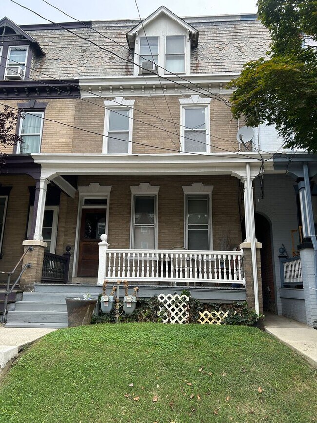 833 Columbia Ave-Unit -Apt. 2 in Lancaster, PA - Building Photo - Building Photo