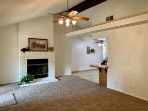 1797 E Solar Ave in Fresno, CA - Building Photo - Building Photo