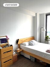 271 W 47th St in New York, NY - Building Photo - Building Photo
