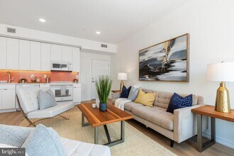 1141 N Front St in Philadelphia, PA - Building Photo - Building Photo