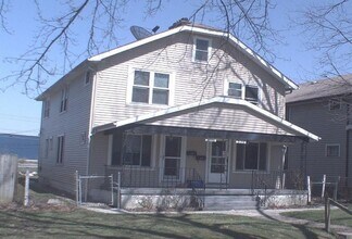 2696-2698-2698 Allegheny Ave in Bexley, OH - Building Photo - Building Photo