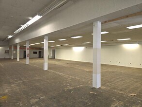 65 E Bridge St in Spring City, PA - Foto de edificio - Building Photo