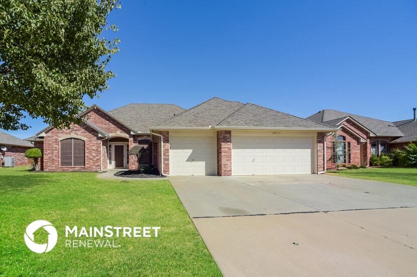 15608 Himalaya Ridge in Edmond, OK - Foto de edificio