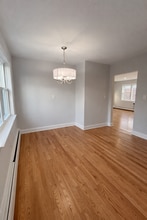 Two Rivers at Matawan in Matawan, NJ - Foto de edificio - Building Photo