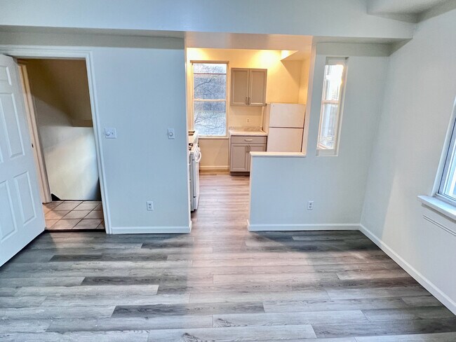 274 Emming St, Unit 1 in Cincinnati, OH - Building Photo - Building Photo