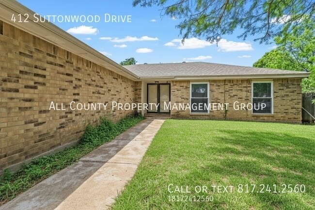 412 Suttonwood Dr in Fort Worth, TX - Building Photo - Building Photo