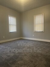 1617 E Matheny Ave in Springfield, IL - Building Photo - Building Photo