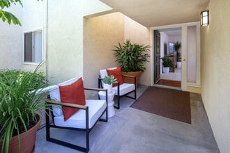 Turtle Rock Vista Apartment Homes in Irvine, CA - Building Photo - Building Photo