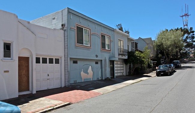 255 Upper Terr. in San Francisco, CA - Building Photo - Building Photo