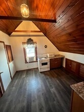 947 Campbell Ave, Unit 3rd Floor in West Haven, CT - Building Photo - Building Photo